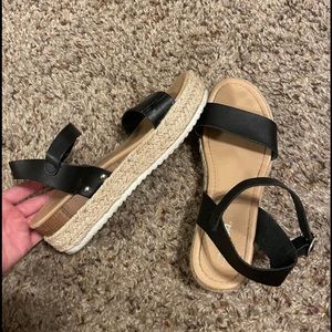 Soda brand platforms. Size 9